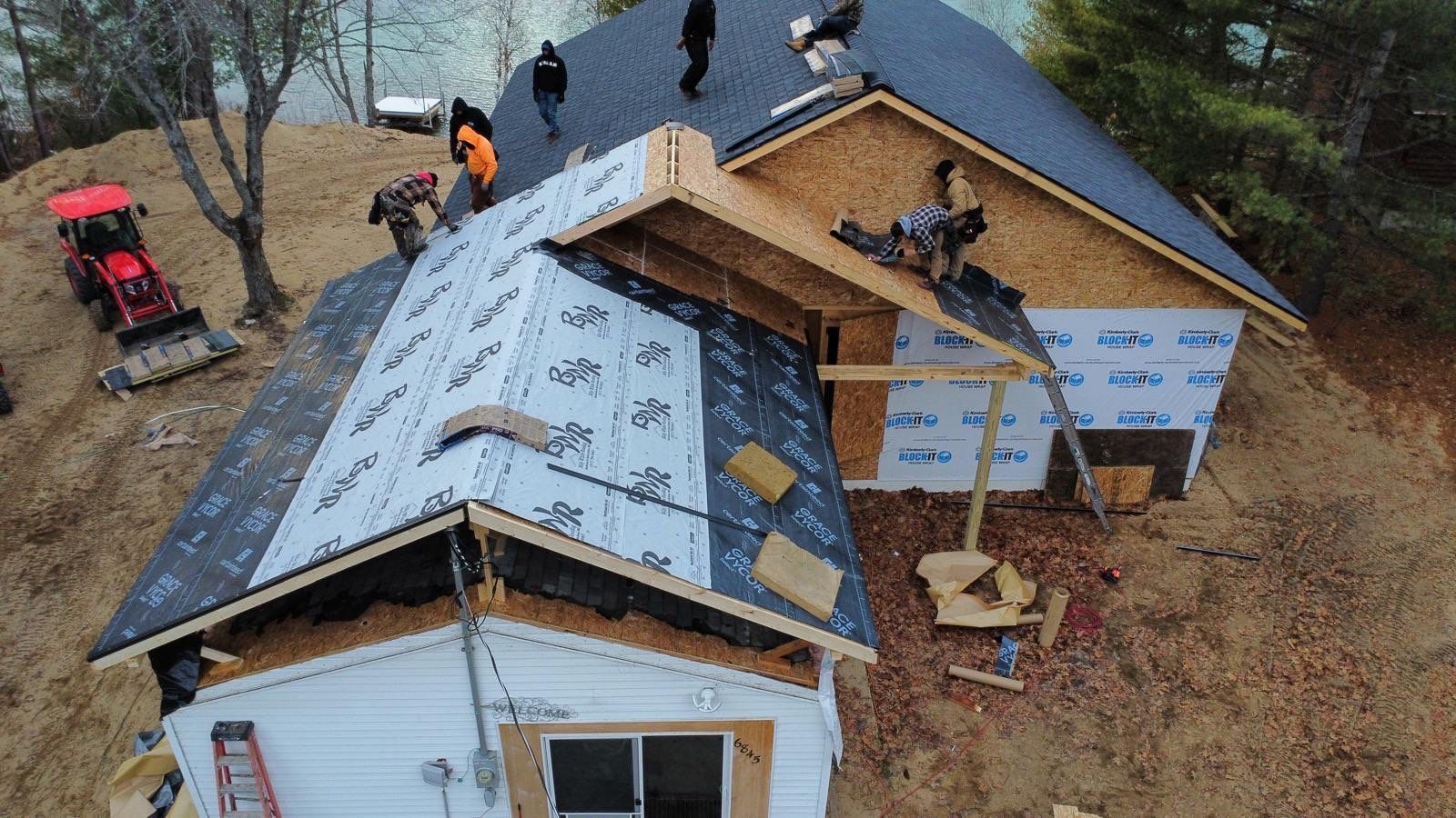 How to Choose a Roof Color That Won't Embarrass You in 10 Years